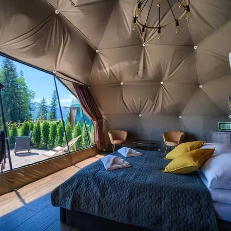 Luksusowy namiot Peak Glamp & Jacuzzi Zakopane