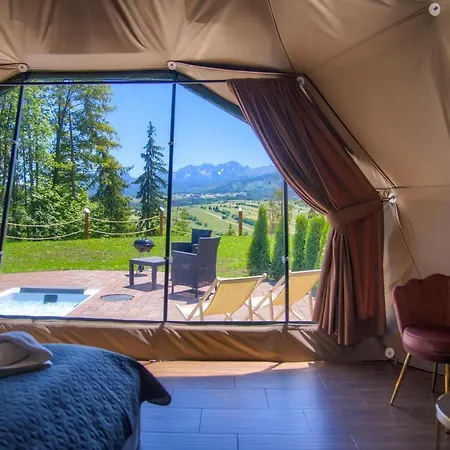 Luksusowy namiot Peak Glamp & Jacuzzi