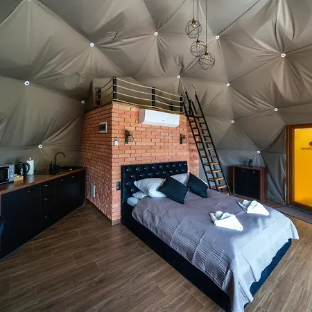 Peak Glamp & Jacuzzi Luksusowy namiot *