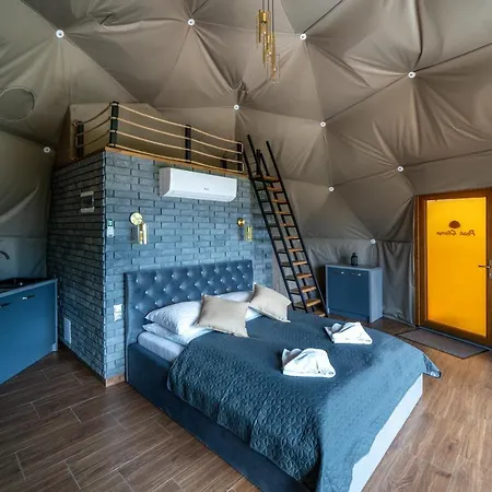 Luksusowy namiot Peak Glamp & Jacuzzi Zakopane